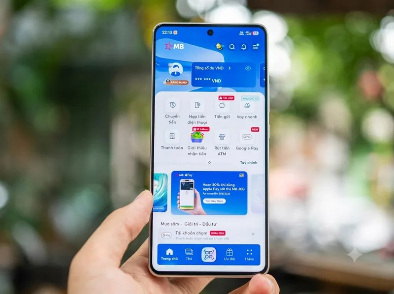 App MBBank hỗ trợ chuyển tiền, thanh toán và quản lý tài khoản trực tuyến